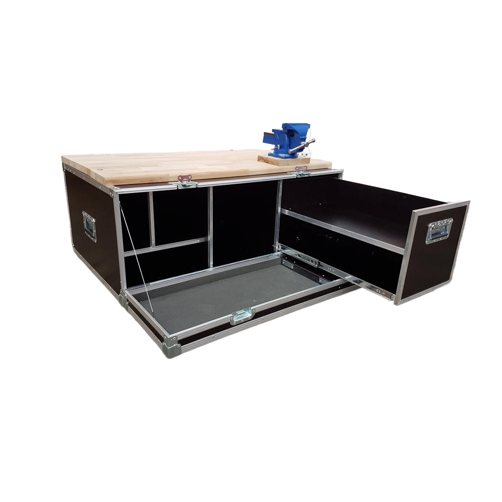 Geöffnete Box mit Materialschublade und Werkplatte